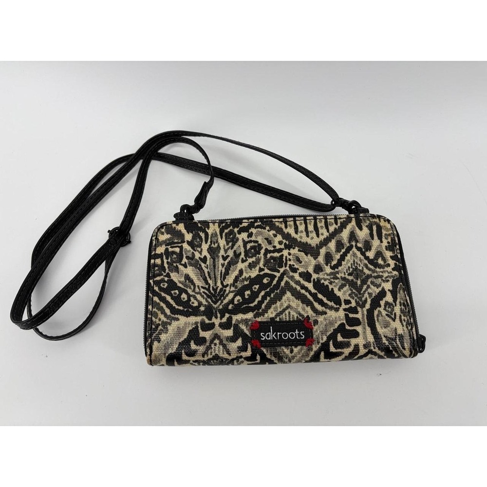 Sakroots 3-in-1 Wallet, Wristlet, Crossbody, Adjustable Strap, Coated Canvas
